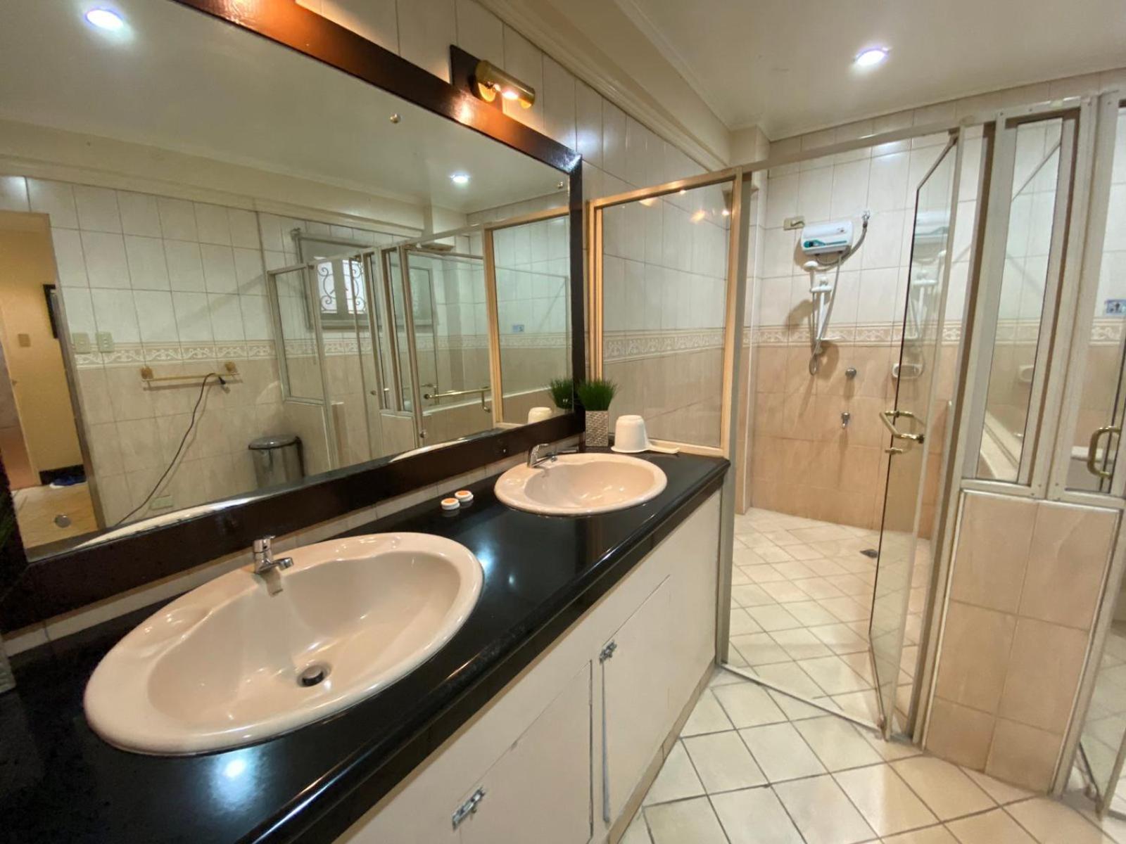 San Juan  Stone House Quezon City מראה חיצוני תמונה