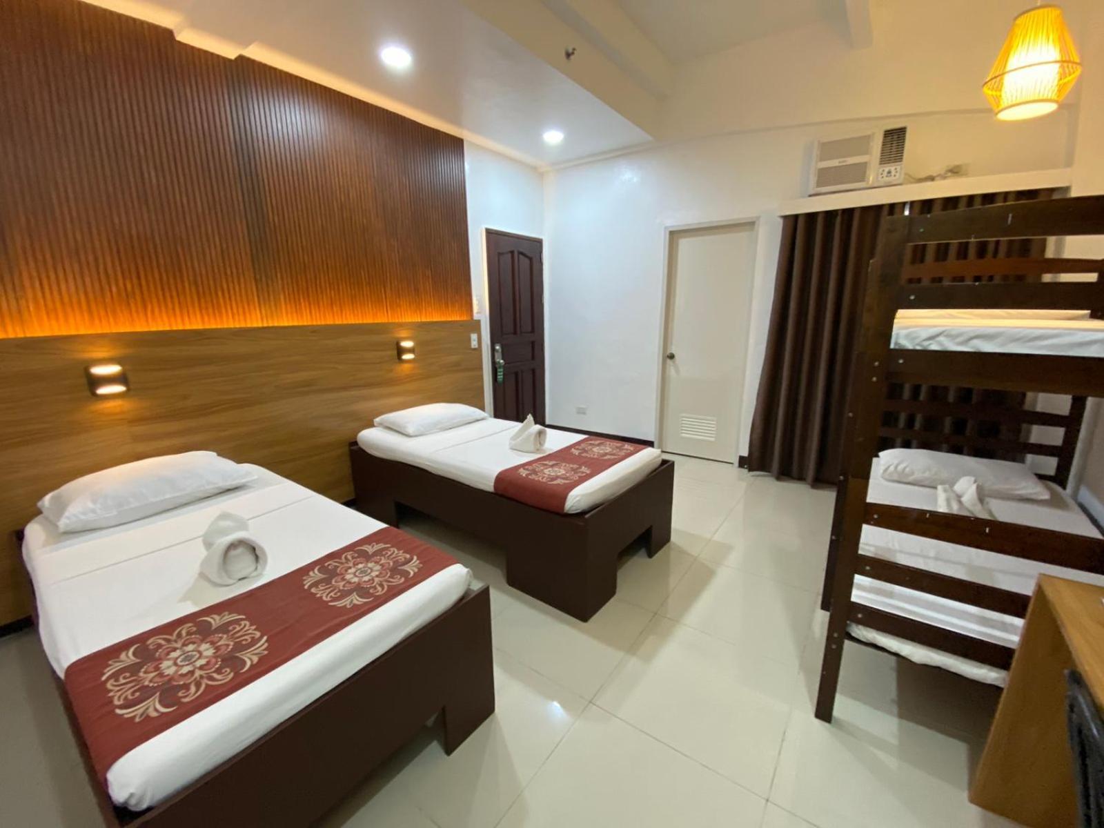 San Juan  Stone House Quezon City מראה חיצוני תמונה