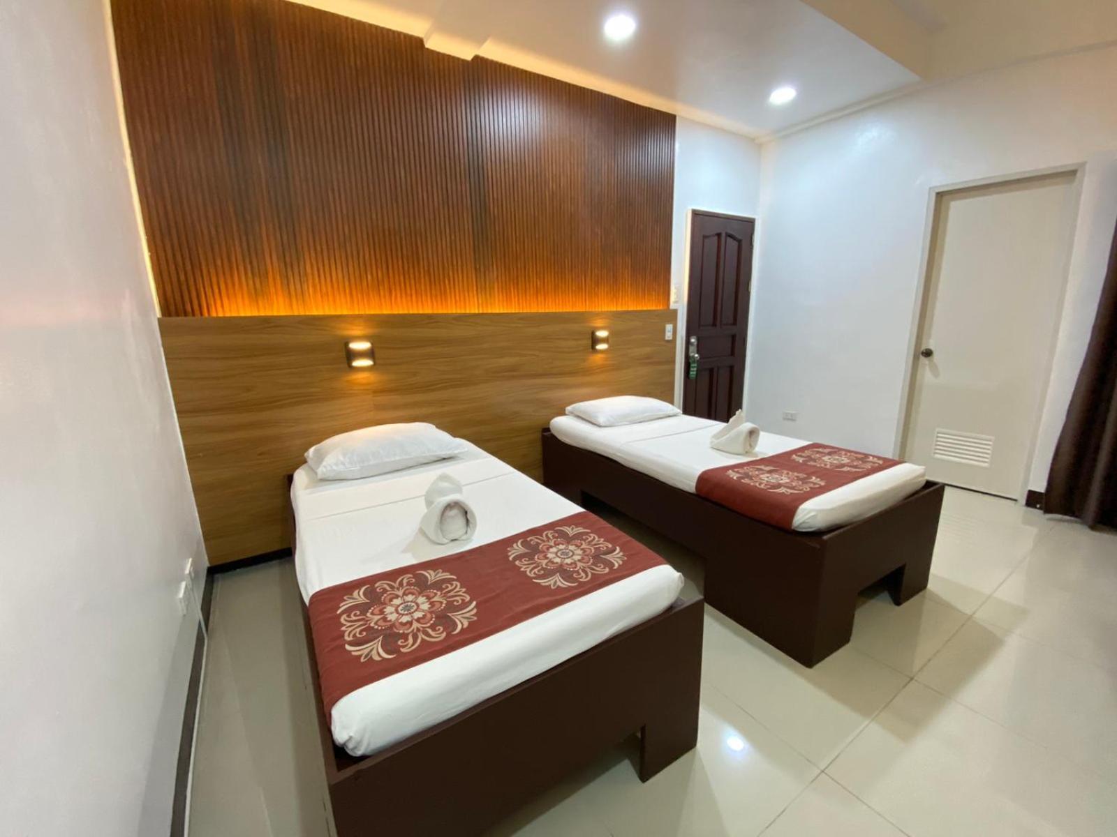 San Juan  Stone House Quezon City מראה חיצוני תמונה
