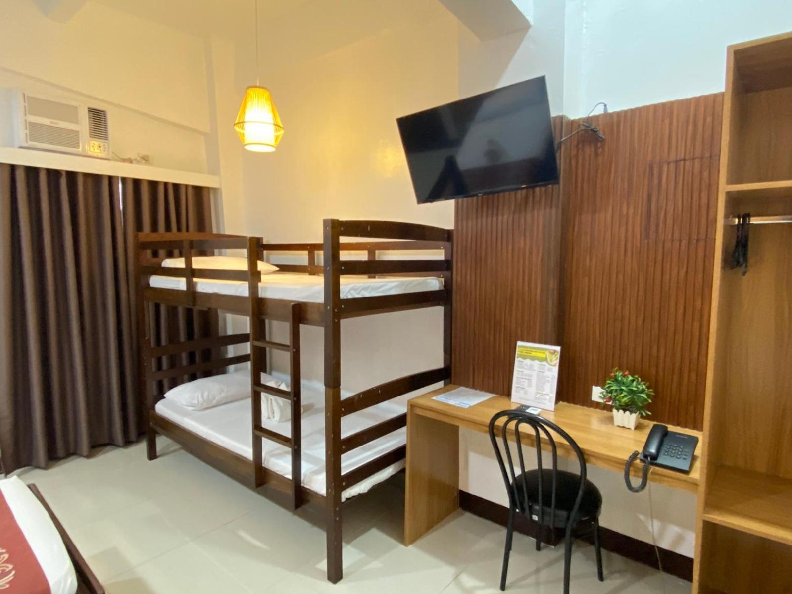 San Juan  Stone House Quezon City מראה חיצוני תמונה