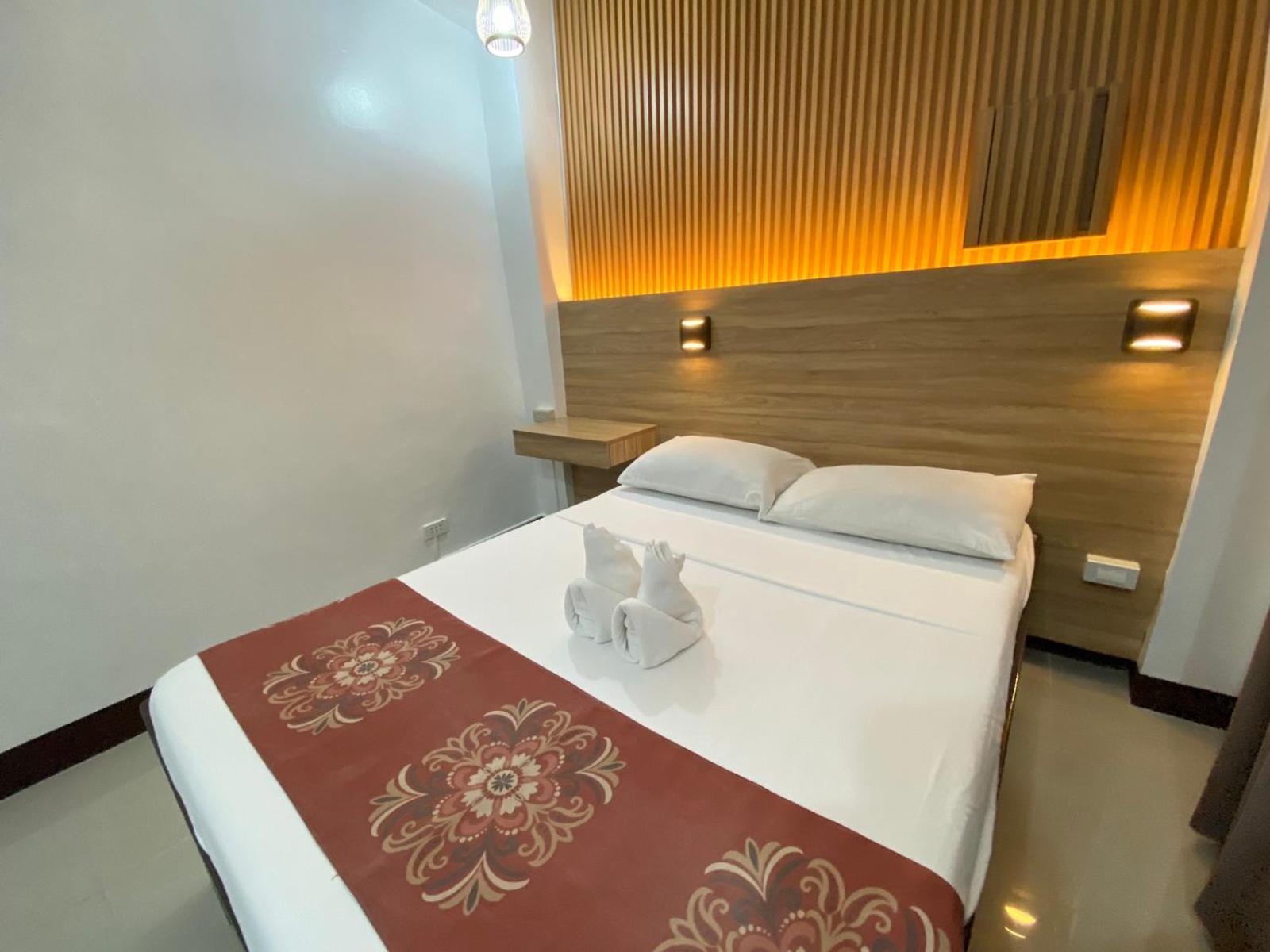 San Juan  Stone House Quezon City מראה חיצוני תמונה