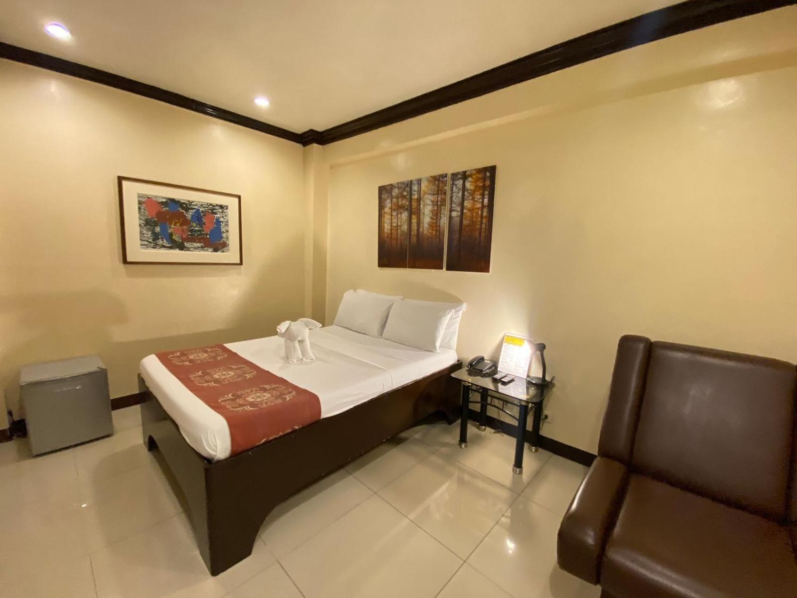 San Juan  Stone House Quezon City מראה חיצוני תמונה