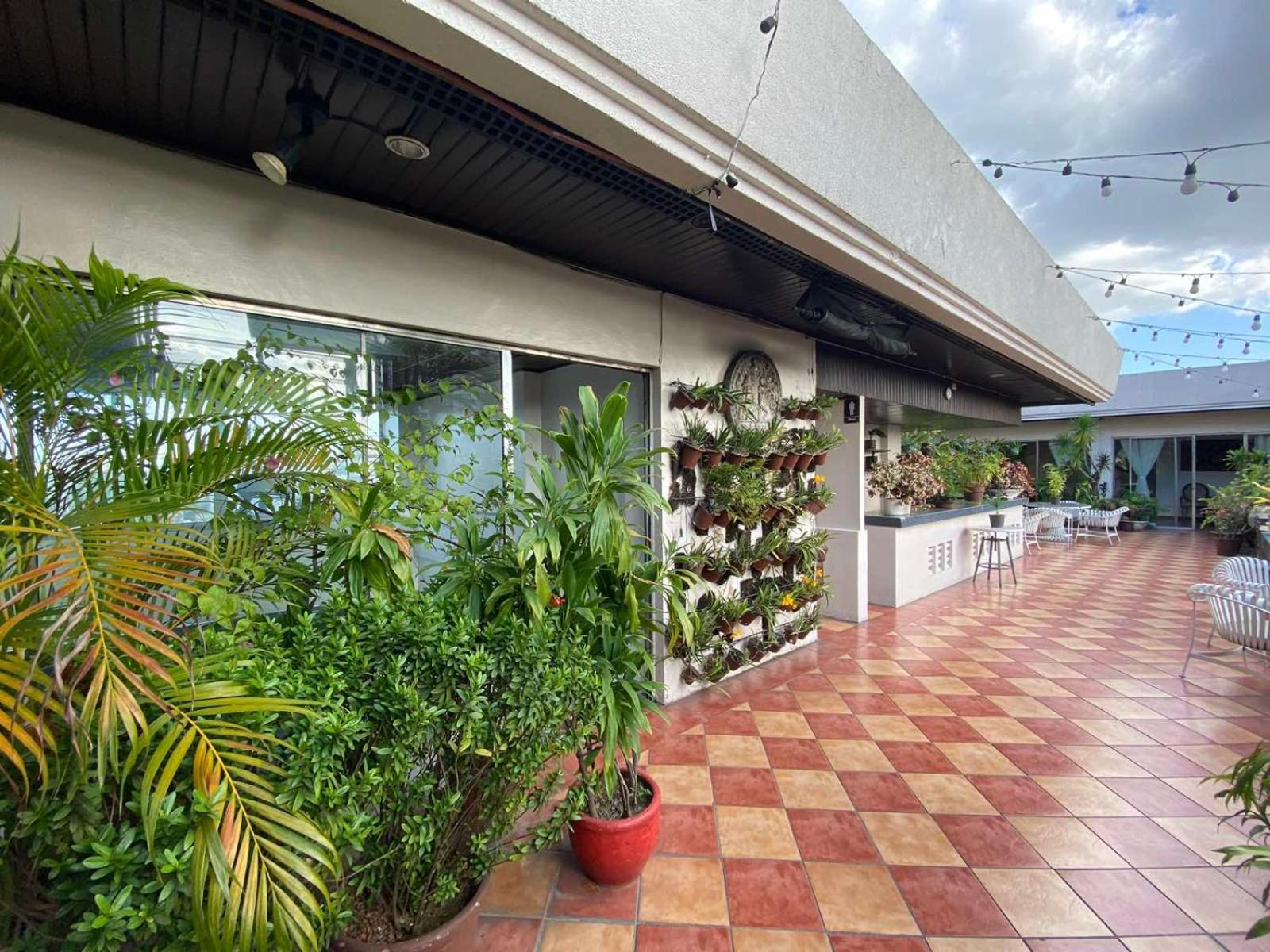 San Juan  Stone House Quezon City מראה חיצוני תמונה